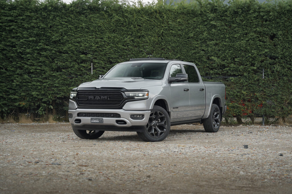 RAM 1500 Limited Night Accessoires