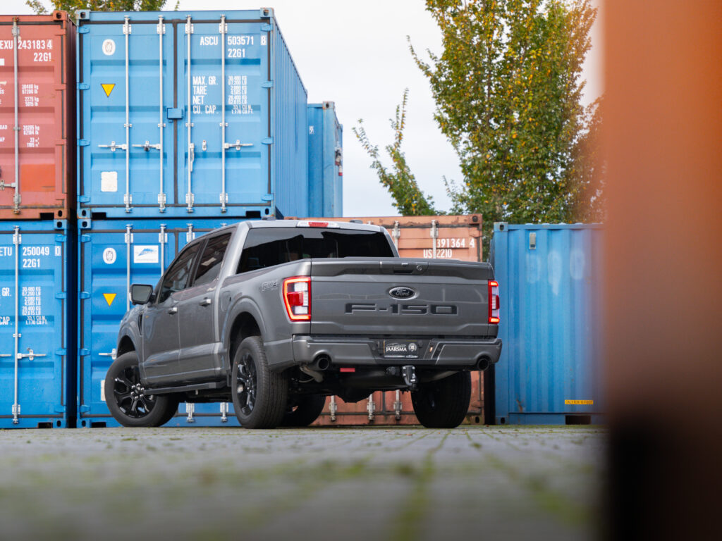 Ford F-150 Lariat Black Appearance - Afbeeling Achterkant schuin